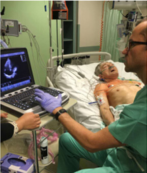 Jisung das Grab eines Mitglieds von Amerika